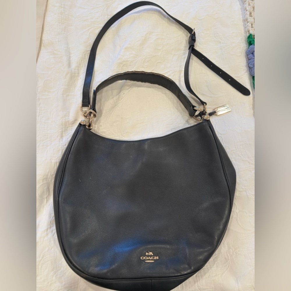 Vintage Coach Black Real Leather Hobo Bag - Classic Shoulder Tote